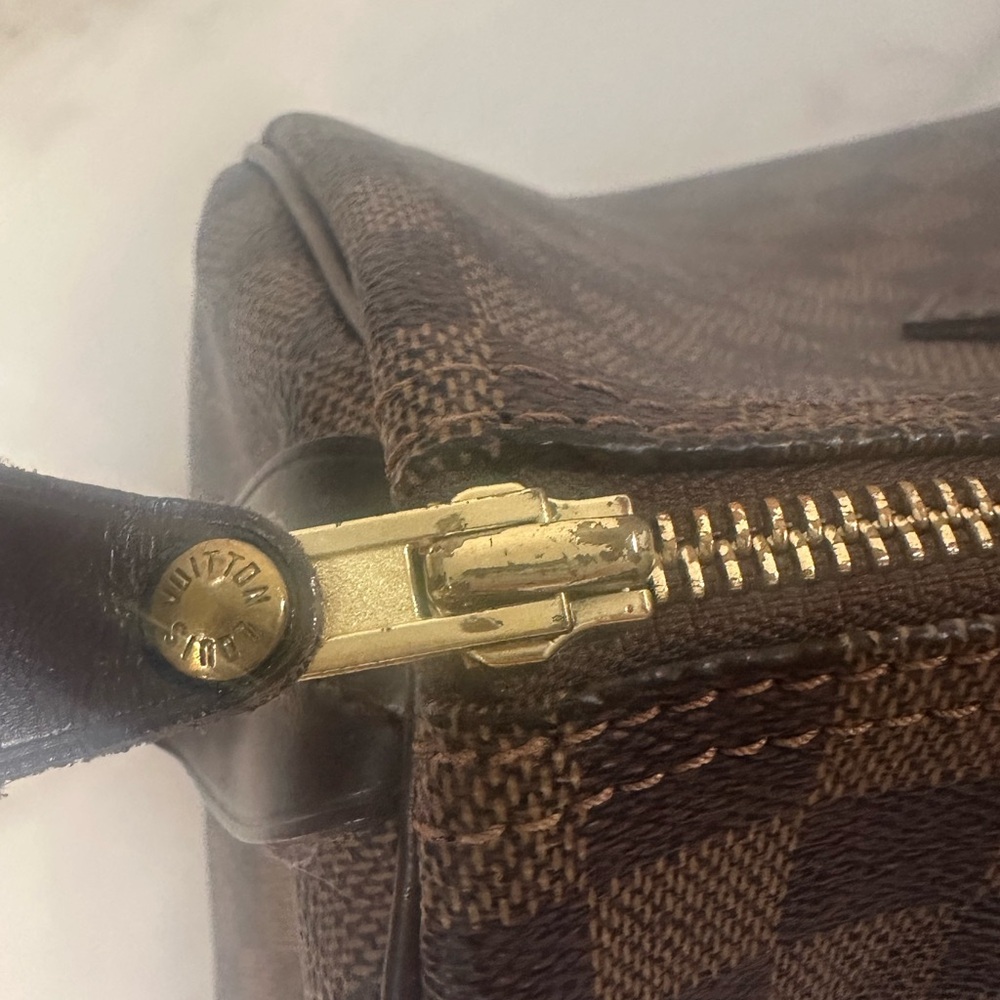 Louis Vuitton Damier Ebene Speedy 30 - Picture 10 of 13